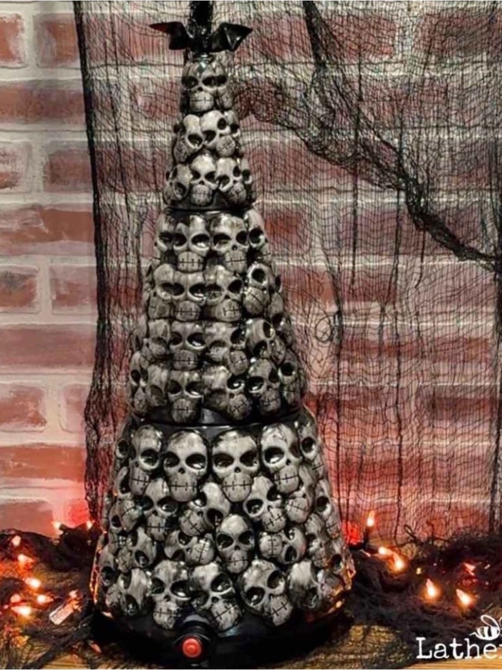 Viral Skull Stack “Tree” - Picture 5 of 6